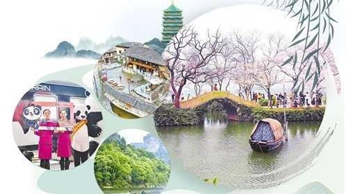 #佛香阁#：登顶后可依堪到全北京的雾霾——这就是所谓“云海”。小贴士：带口罩，否则吸进去的是灰尘不是空气。