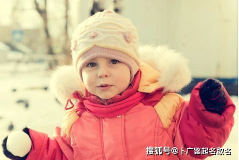 虎年出生的女孩和兔年出生的女孩八字相合吗？