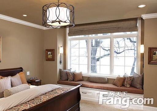 3. 窗户数量与“藏风聚气”的平衡关系