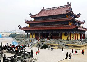 南海禅寺：4A景区的“反套路”优惠，  学生党迅速码住