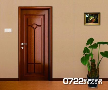 2. 钢木门：硬度高且具光泽之耐久材料