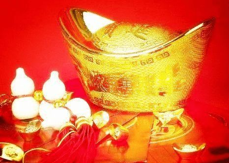 2031年的幸运色和2026年的红色幸运色分别是哪些？