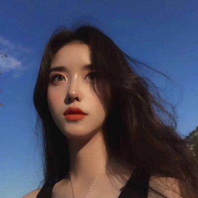 ：数字时代的符号身份与气质的形而上表达