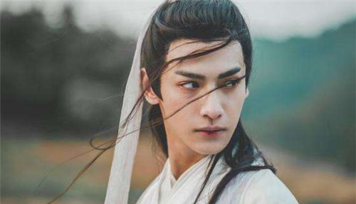 罗云熙八字姻缘运势如何，姻缘占卜结果怎样？