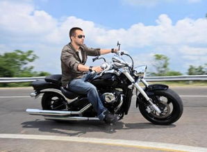 梦见骑摩托车预示着什么？是好运还是警示？