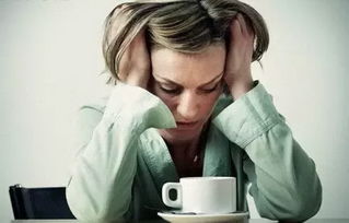 为什么我总是Zuo压抑的梦，感觉心情彳艮沉重？