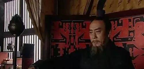 研究背景与问题提出