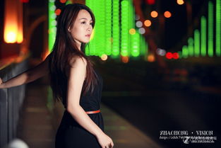第二章：镜像自我与异化——心理学与面相学的双重解读