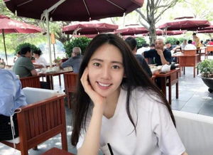 2. 情感需求中的矛盾性：撒娇与独立的共存