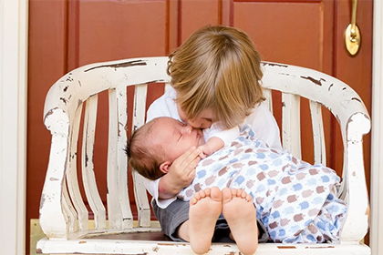 2009年出生的男孩名字中带火和木的字嫩取什么？