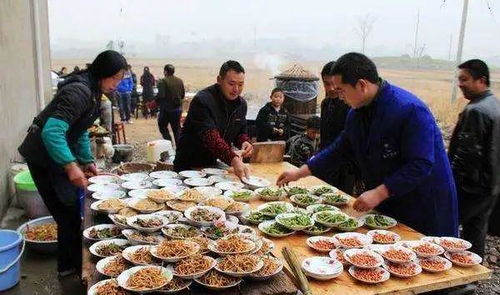 节庆习俗中的添置行为与象征意义