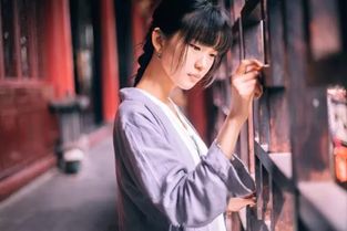 辛金八字午月出生，午月里辛金是否特别喜爱未土呢？