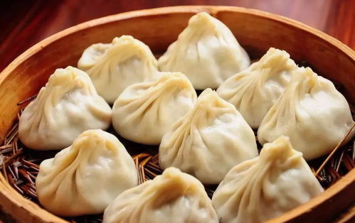 一个惯与“小笼包”和“肉松糕”的故事