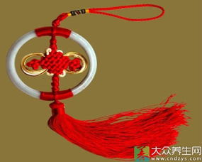 1. 吉祥饰品的运用：提升运势化解负面情绪