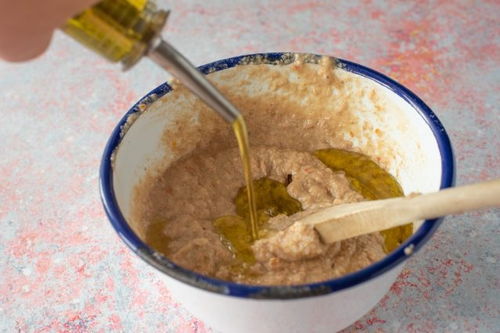 二、 茶油在家常菜中的典型烹饪方式