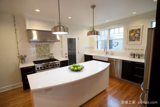 2.2 厨房陶瓷的离奇事件