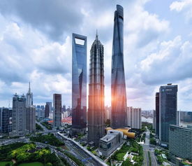 二、  内部布局与环境营造：构建和谐的工作生活空间