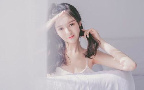 水瓶座女性群体：自主精神层面与创崭新思维的双沉重吸引
