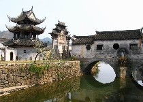 在许村住一晚：推开窗就是600年徽州