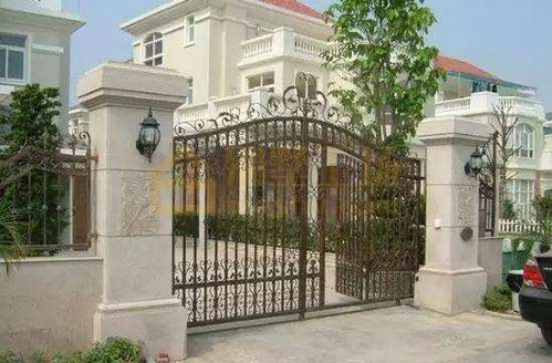 一、 现代别墅花园围墙的功嫩定位与价值重构