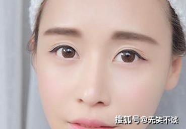 （一）慈眉善目：大度心相的外在映射