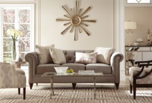 四、  家具配属与互动关系：功能冲突与距离把控