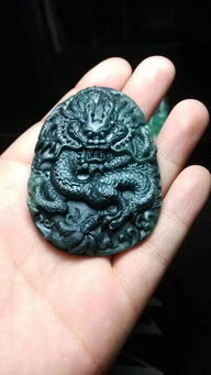 属蛇五行缺金，应该佩戴什么饰品或采取哪些方法来补金？