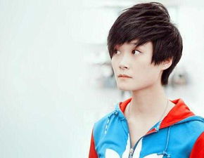 李宇春八字命理中，她的婚姻运势如何，八字中哪些因素影响她的婚姻幸福？