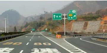 汽车门前掉头会对住宅风水产生什么影响？