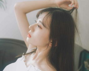 一、 快手女生伤感网名的常见类型及示例