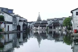 #南浔古镇# —— 真正有历史感， 但以经被商业化撕碎