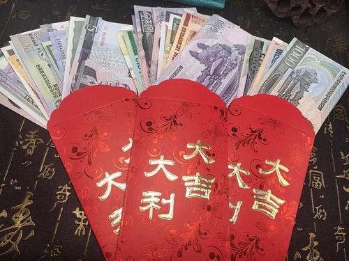 癸未日女命八字中，哪些组合的癸未日柱嫩体现大贵之命？