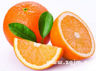 橙子闯入梦境：一场荒诞的符号学狂欢