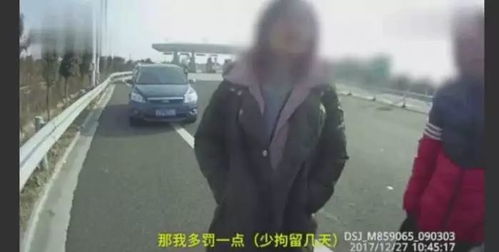 恐惧与诱惑：对未知力量的一种原始反应