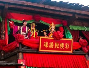 二、 庙会与灯会——色彩斑斓的群众文化底蕴景观