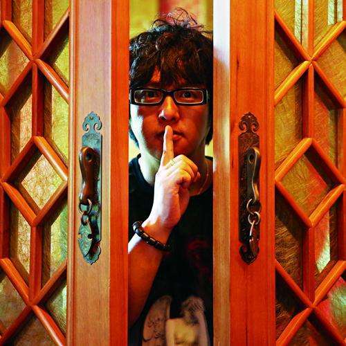 第一章：五行失衡与因果报应——以公主与空姐的冲突为例