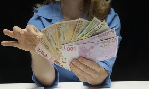 2. 领导力与团队财富效应