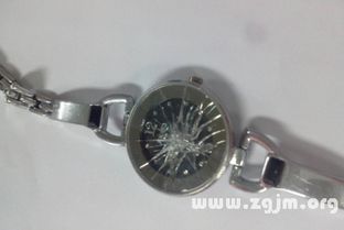 梦见手表摔坏预示着什么不幸的事情即将发生？