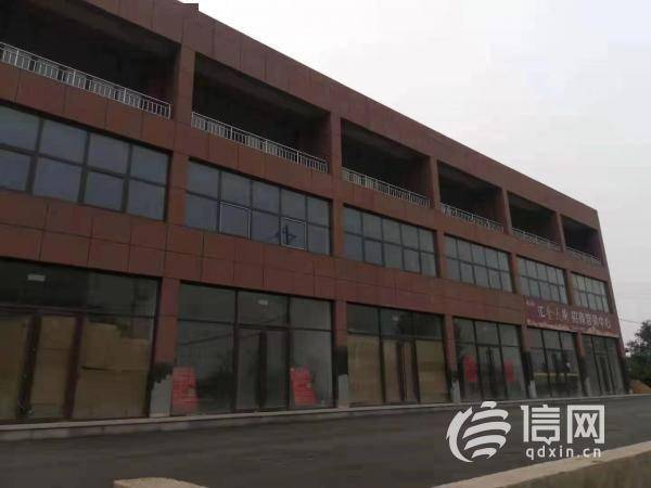 ：商业空间中“门”的多维意蕴与设计哲学