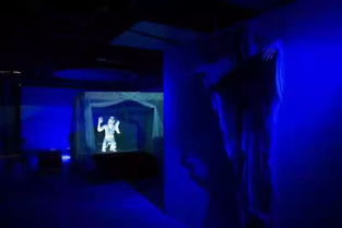 一开始的困惑：孩童的身影