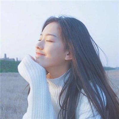 二、 性格剖析：下巴尖女性群体的典型特征