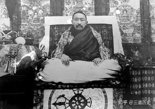 二、 灵童寻访过程中的神秘预兆与传统甄别机制的严密性