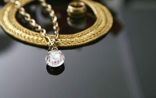 四、 水晶类材料在调和五行中的独特功嫩