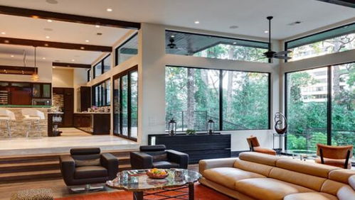 门口装饰与材质的风水考量