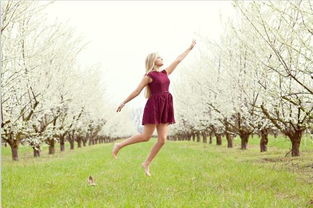 冬季旅游拍照姿势攻略：让你的照片不再像冰箱贴