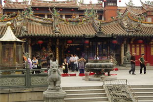 请问泉州关帝庙灵签九十九中，有没有关于运势和人生的详细解答？