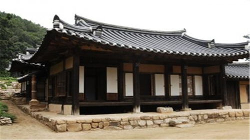 石屏古宅风水禁忌概述及其在古建筑群中的系统阐释