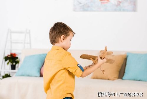 如何避免给孩子算命取名字，寻找八字取名字大全的儿童名字？