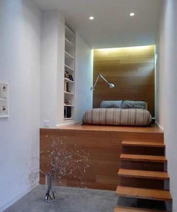 2. 远离神权压迫：神龛之下的心理隐患