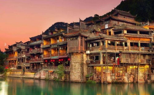 一、 灵鸟叼签的历史溯源与文化背景